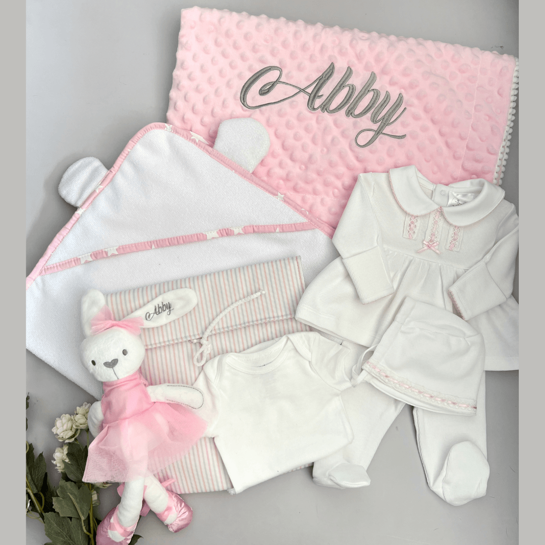 Combo Recién Nacido Vestido Blanco Rosa