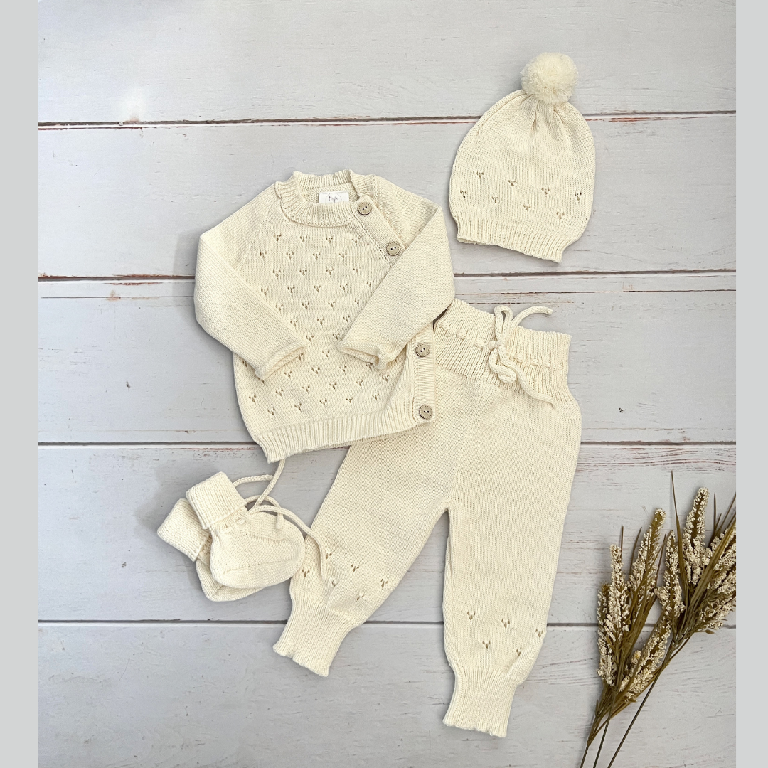 Conjunto Tejido Crema Unisex
