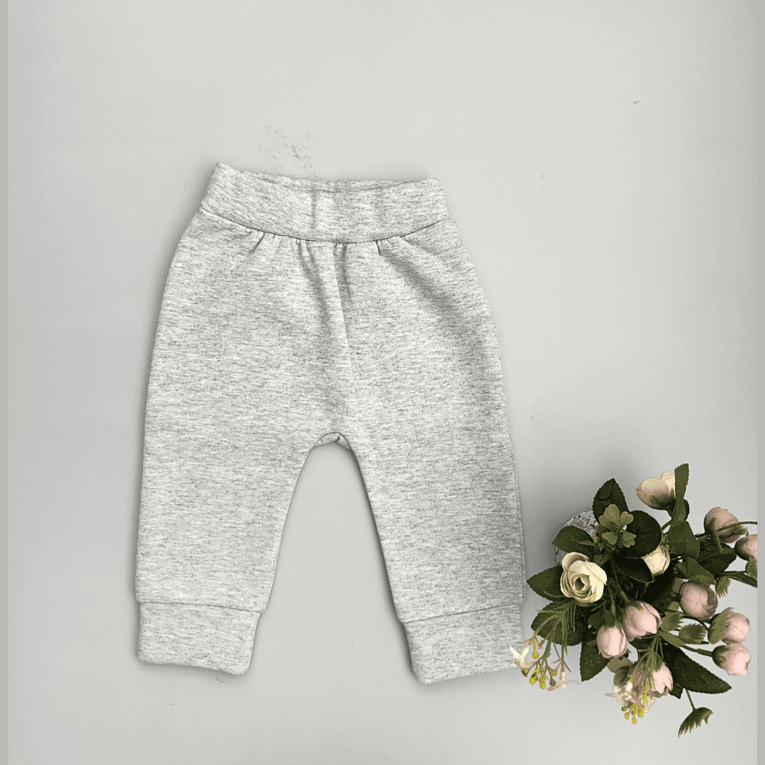 Conjunto Bebé Body y Pantalon Gris