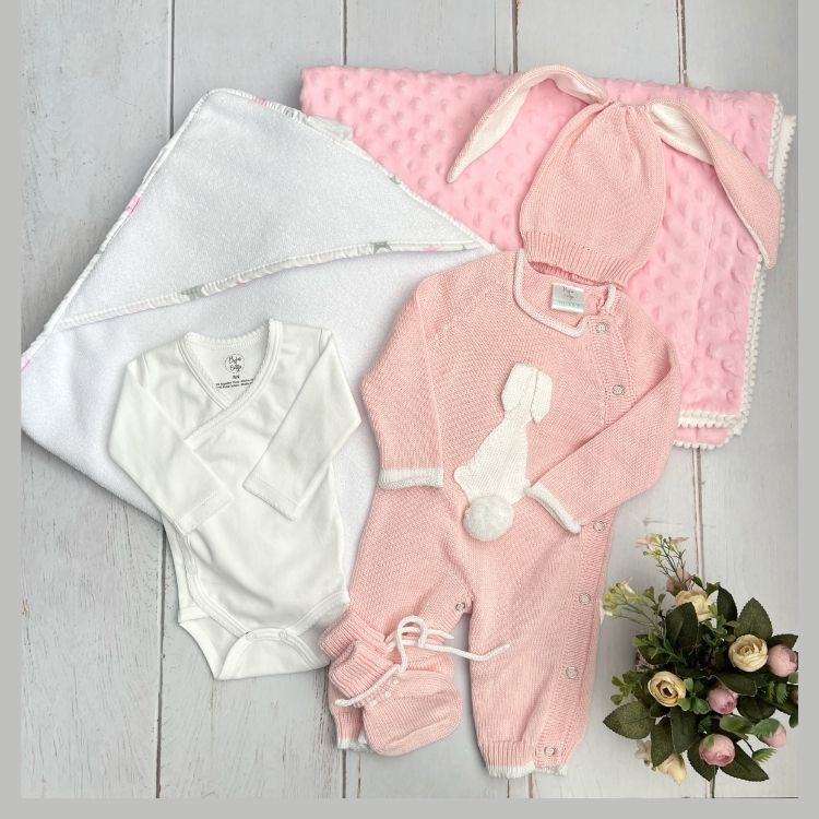 Combo Ropa y Accesorios Conjunto Conejito