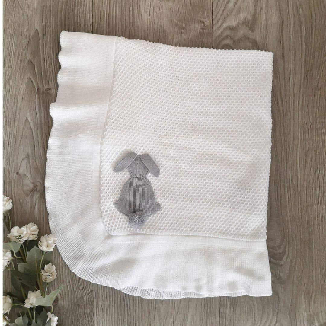 Manta Bebé Tejida Conejito Crema