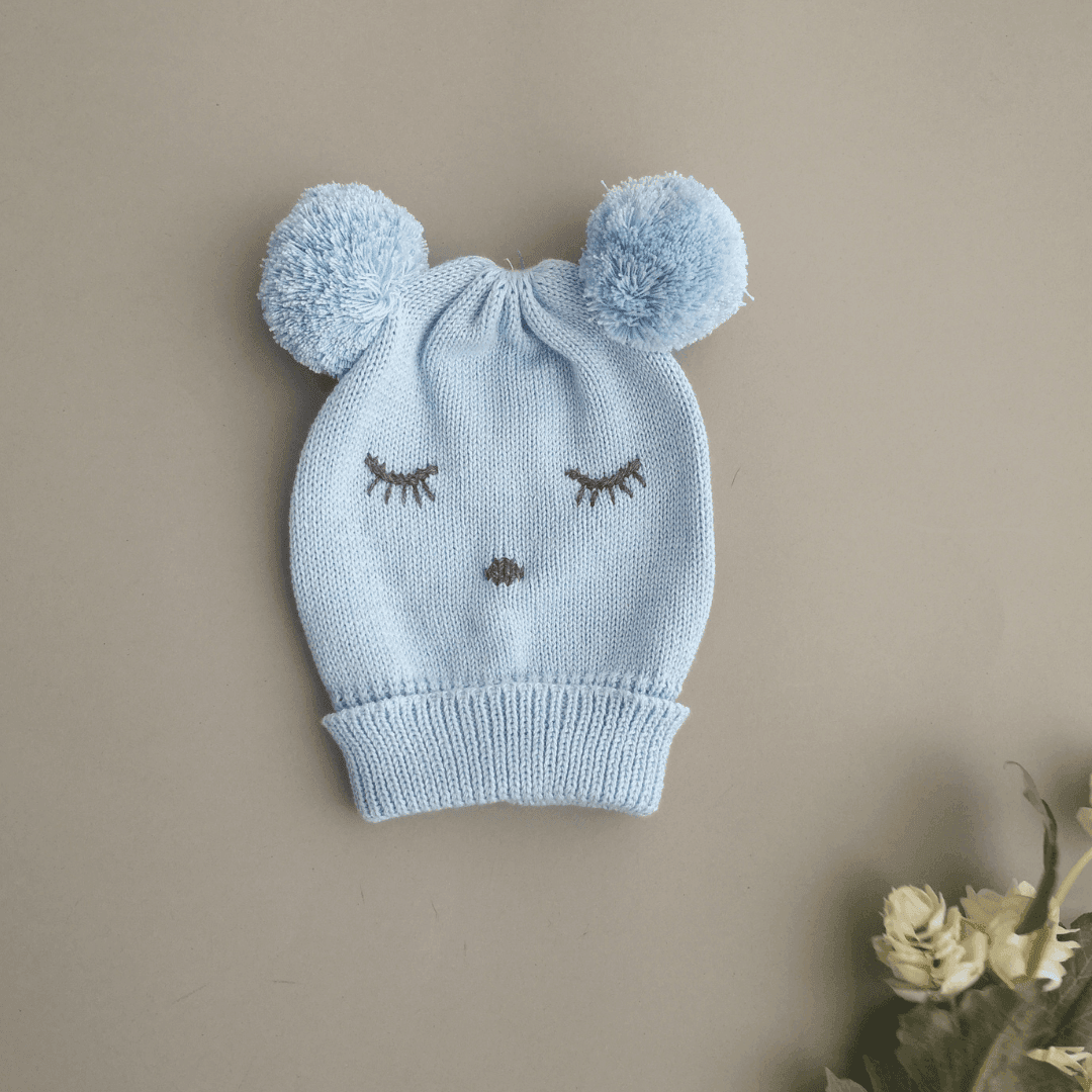 Gorro Bebé Tejido Ojitos Celeste