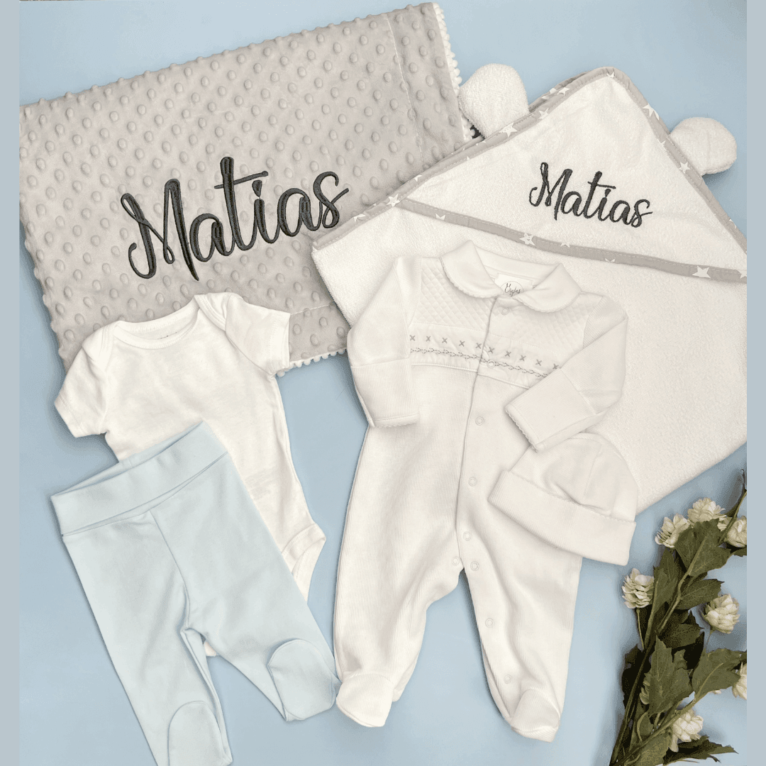 Combo Ropa y Accesorios Bebé Recien Nacido