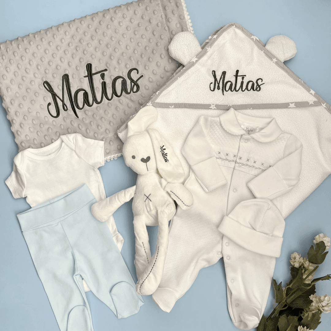 Combo Ropa y Accesorios Bebé Recien Nacido