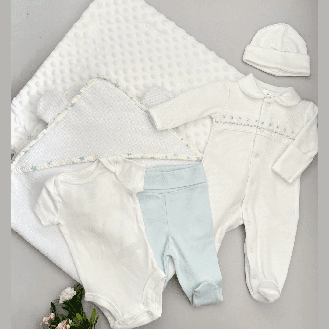 Combo Ropa y Accesorios Bebé Recien Nacido