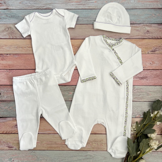 Set Bebé Recién Nacido 4 prendas Blanco Flores