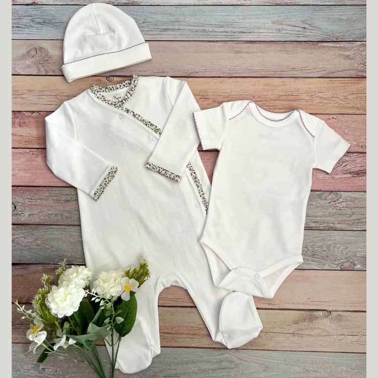 Set Bebé Recién Nacido 4 prendas Blanco Flores