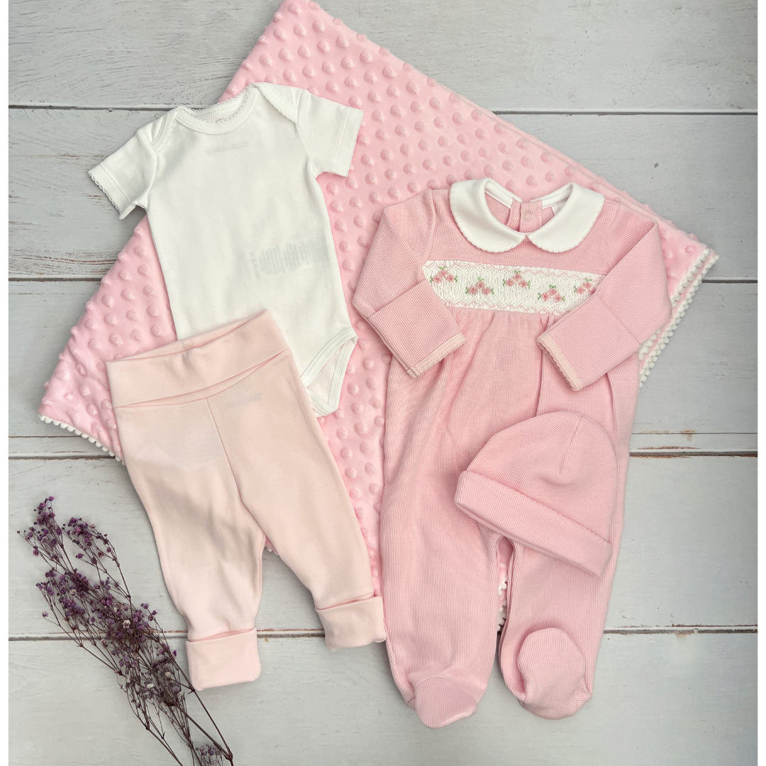 Combo Recién Nacido Enterizo Nido Abeja Rosado