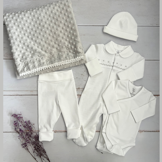 Combo Ropa y Accesorios Bebé Recien Nacido
