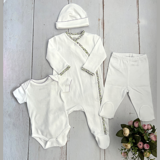 Set Bebé Recién Nacido 4 prendas Blanco Flores