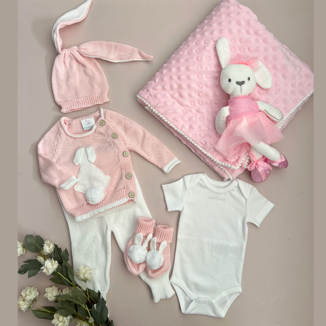 Combo Ropa y Accesorios Conjunto Conejito Rosado