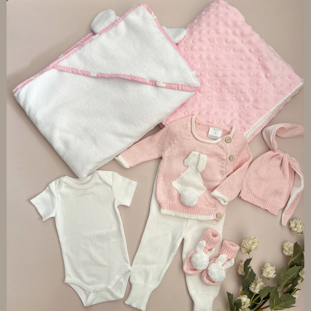Combo Ropa y Accesorios Conjunto Conejito Rosado